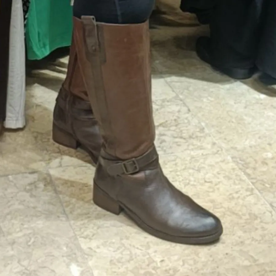 بوت بلند چرم زنانه