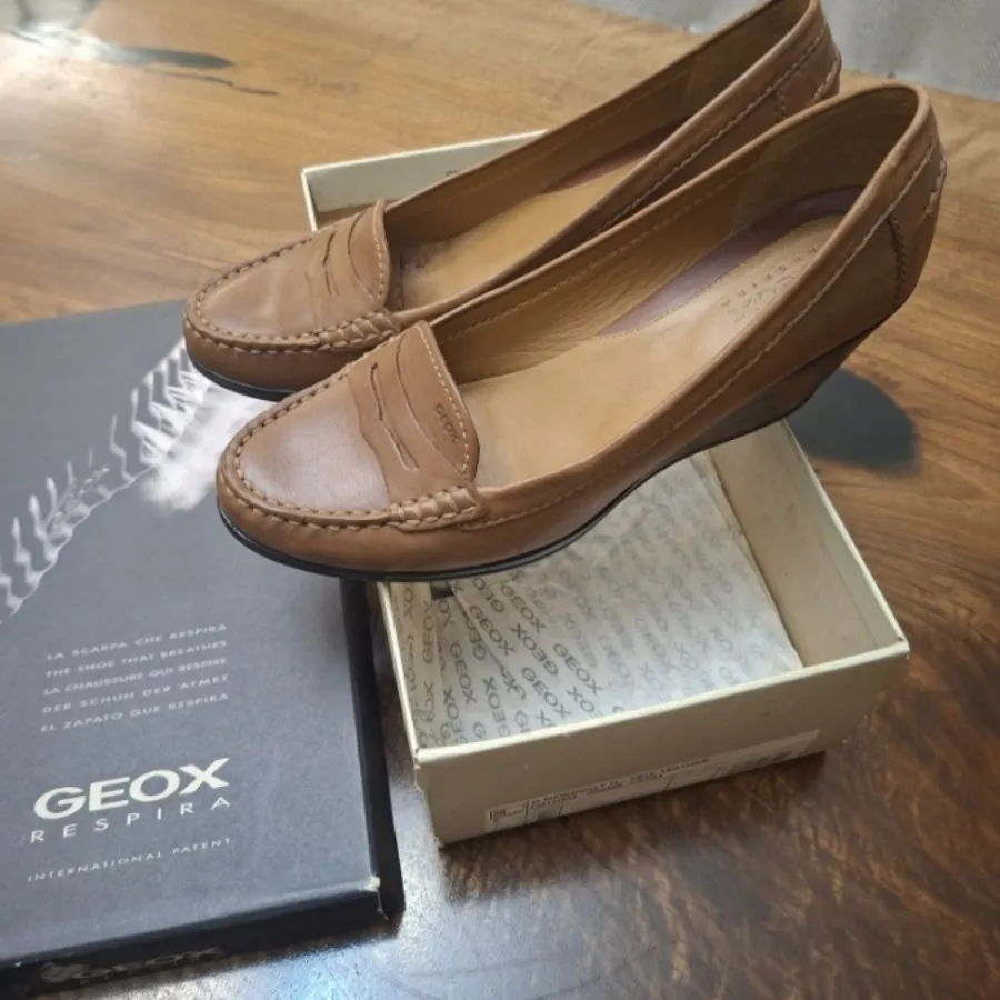 کفش GEOX