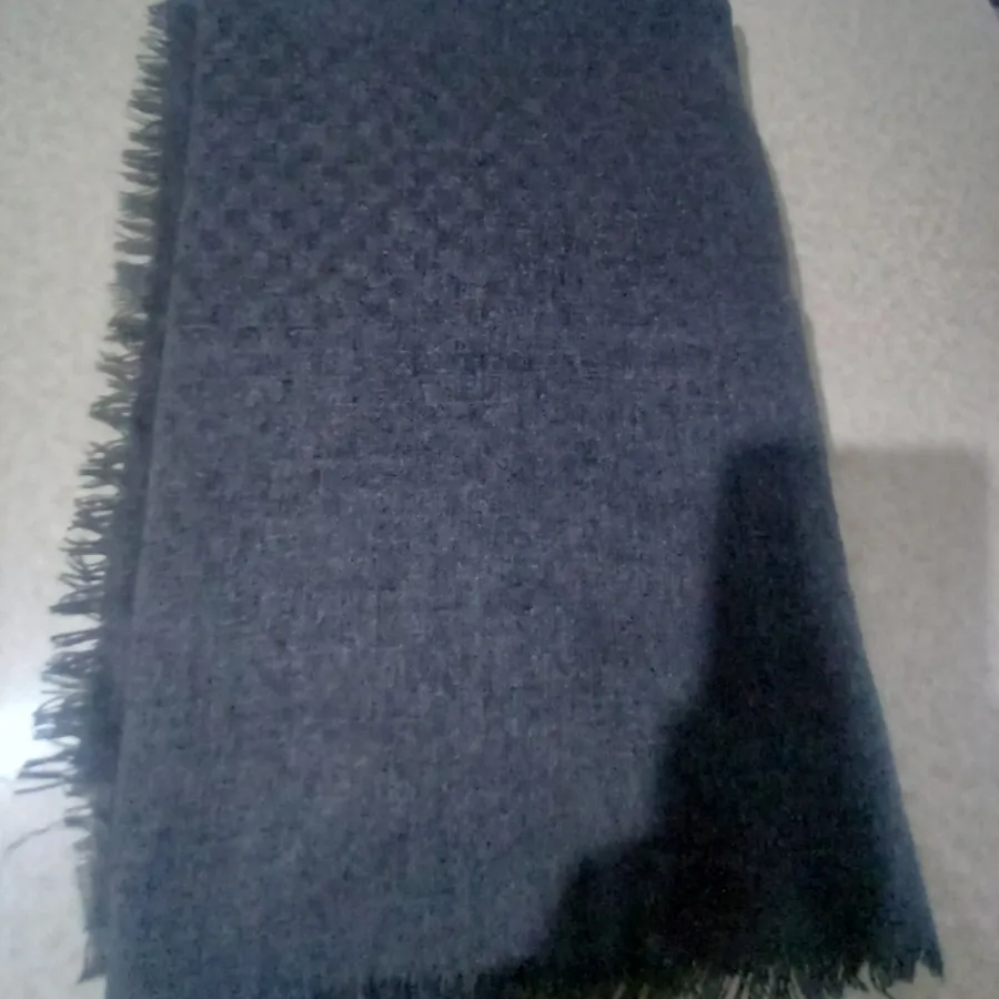 روسری نخی قواره دار