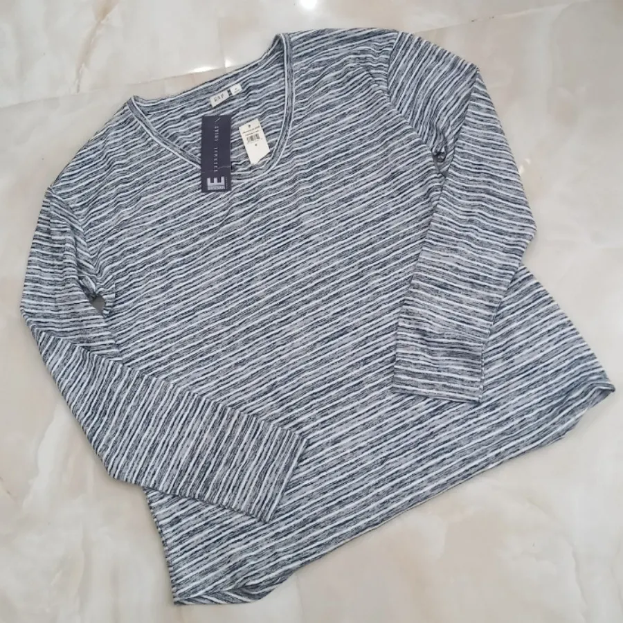 بلوز GAP