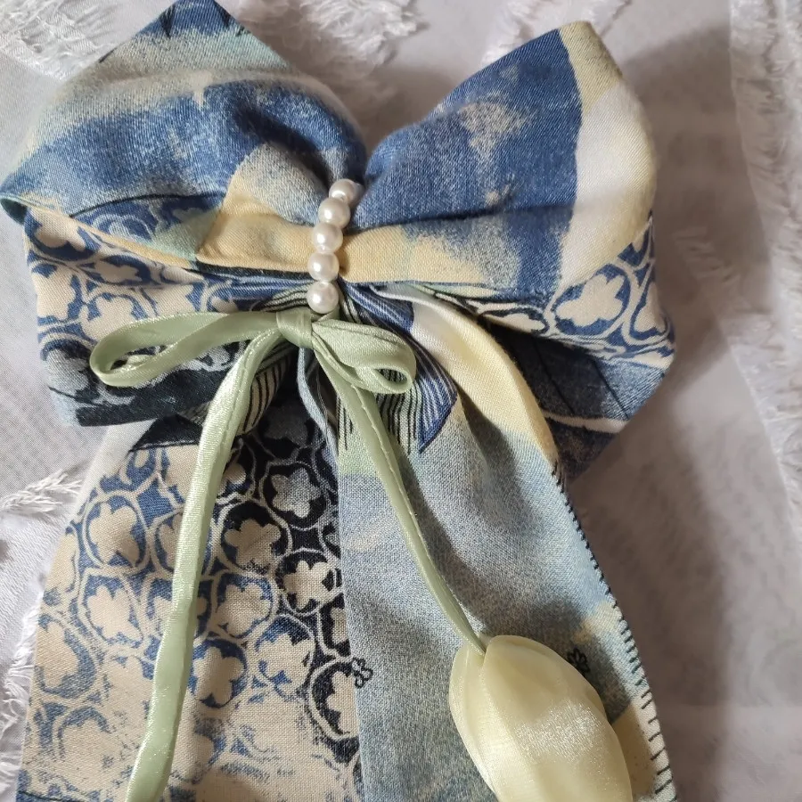 گیره فرانسوی دنباله دار