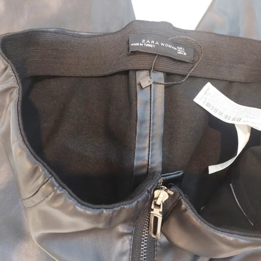 شلوار چرم اورجینال zara