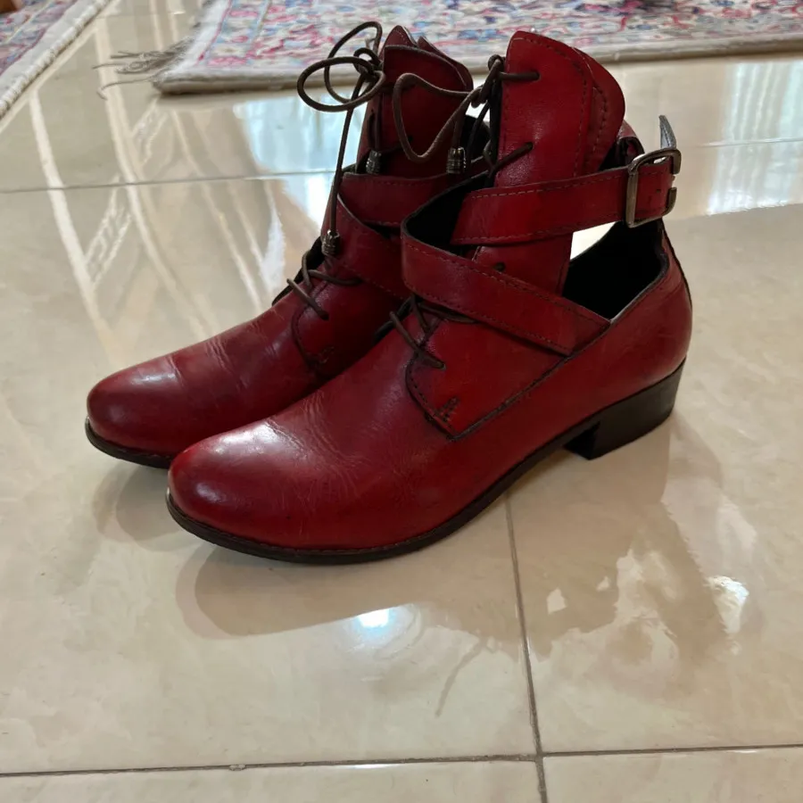 کفش چرم