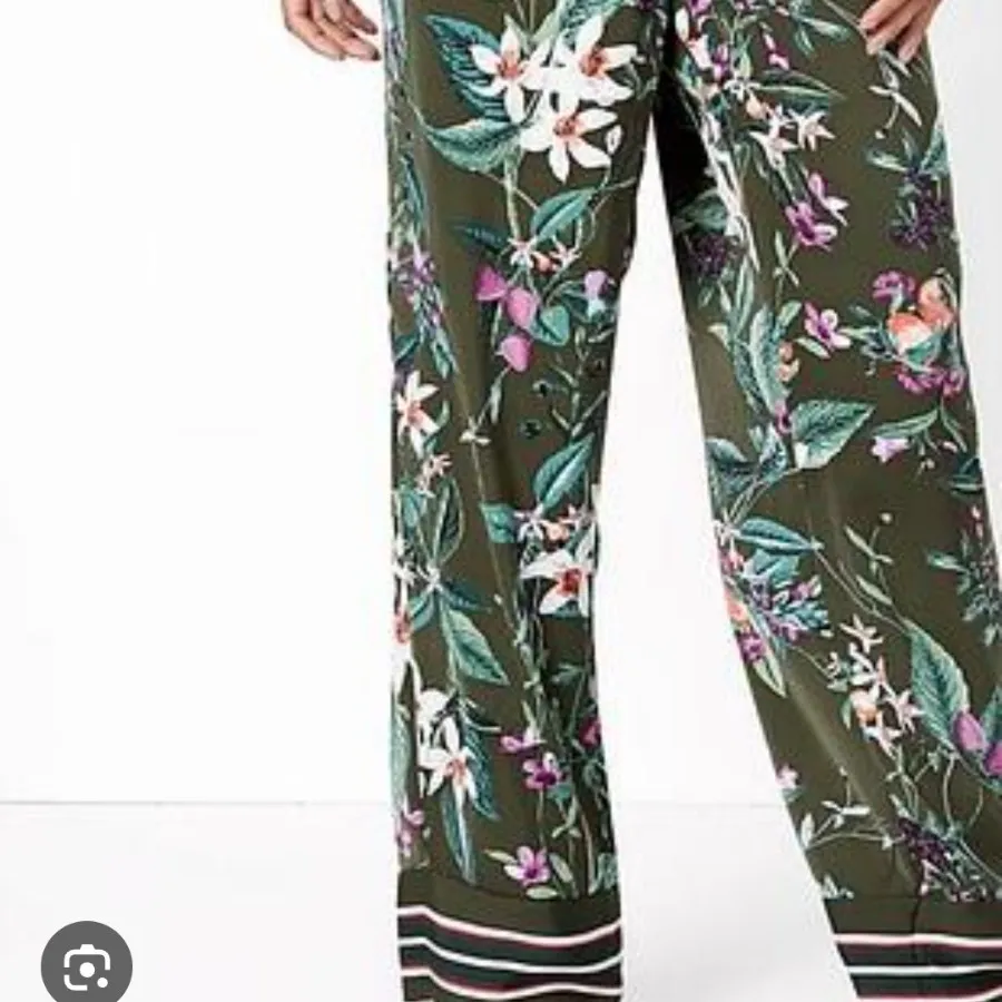 شلوار ساتنی طرح دار M&S