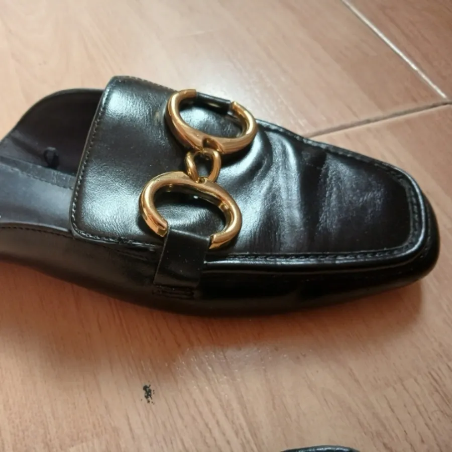 لوفر Zara