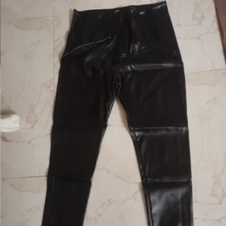 شلوارچرم