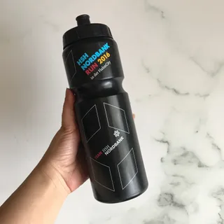 بطری آب