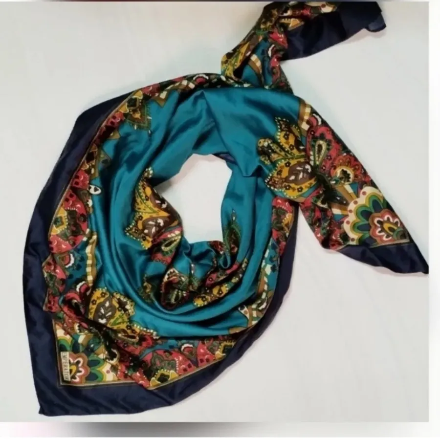 روسری ساتن