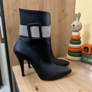بوت چرم