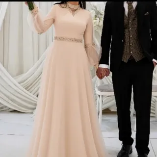 لباس عقد