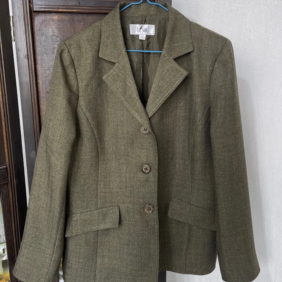 کت پاییزه از برند le suit