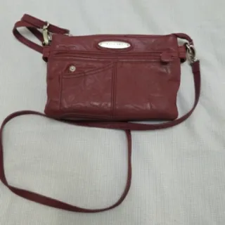 کیف رو دوشی زرشکی