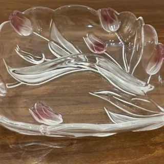 اردور خوری لاله طرح نادین
