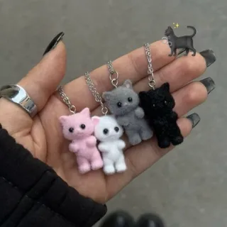 گردنبند آویز گربه پشمالو