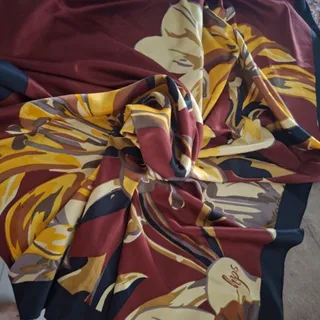 روسری ساتن
