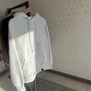 هودی نوpull & bear
