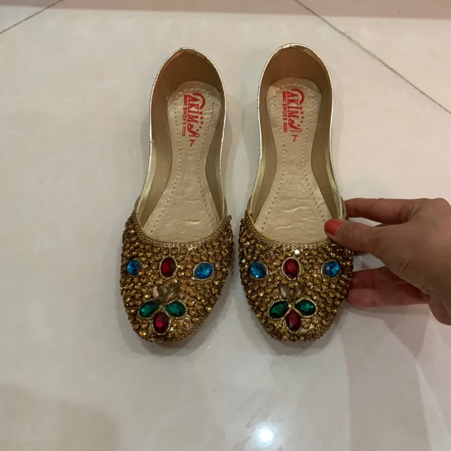 کفش مجلسی