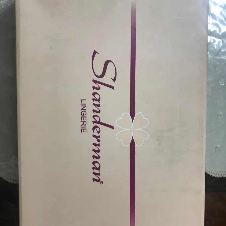 سوتین فنردار