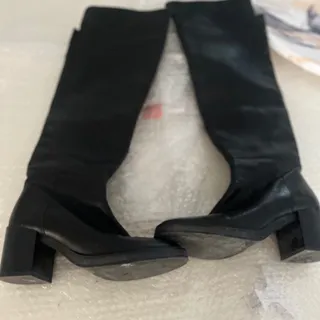 بوت چرم زارا