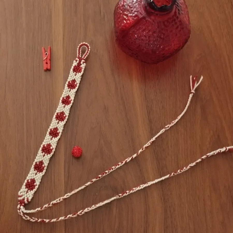 دستبند برگ چنار زرشکی