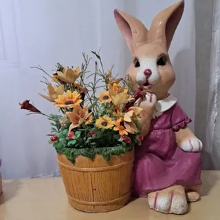مجسمه دکوری خرگوش