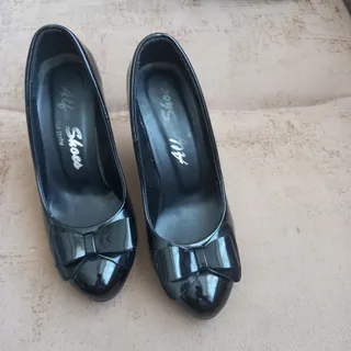 کفش مجلسی