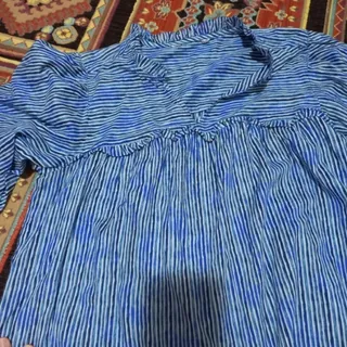 شومیز کاملا نو هدیه بود