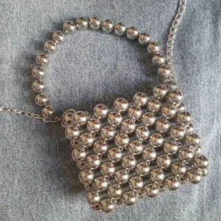 کیف نقره ای