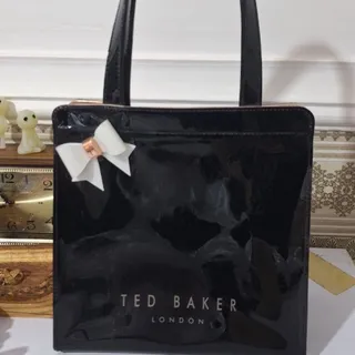 کیف زنانه TED BAKER LONDO