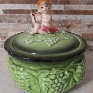 شکلات خوری