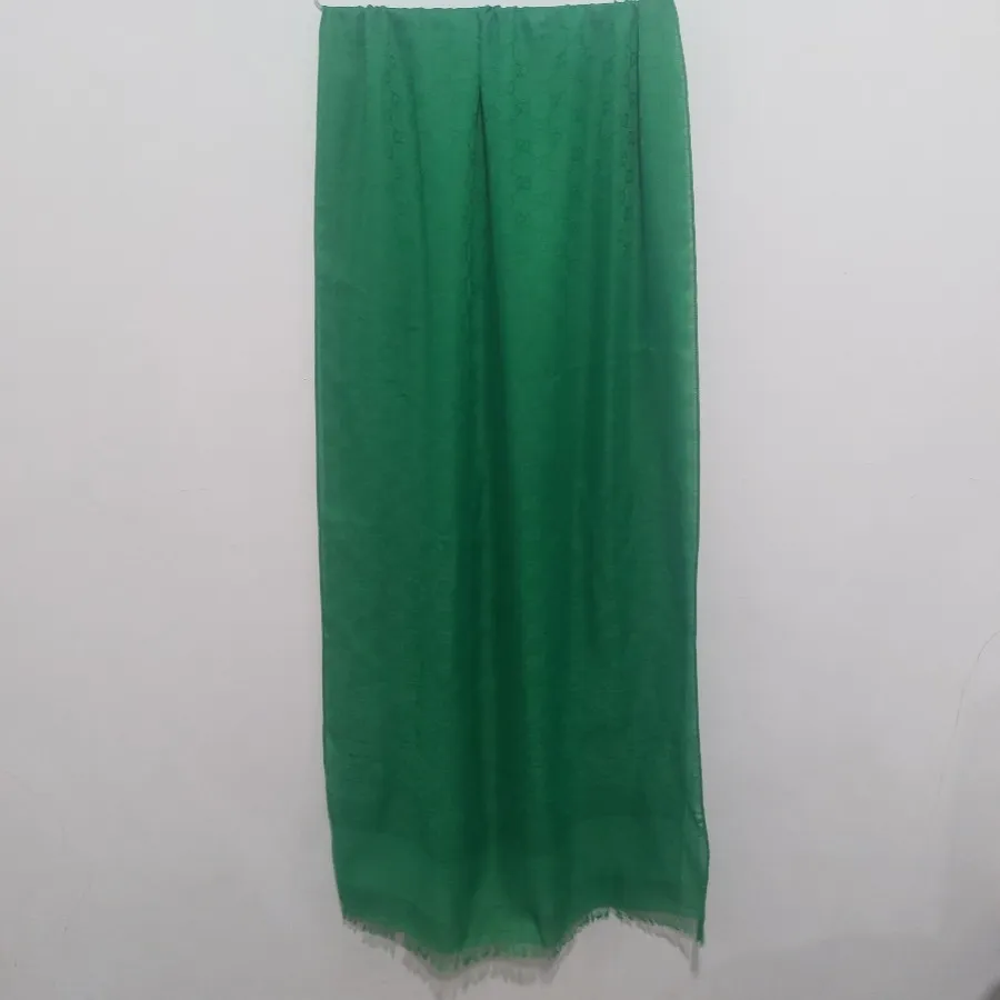 شال ابریشمی گوچی