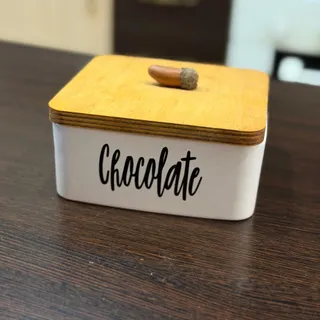 شکلات خوری