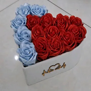 باکس گل رز قلبی