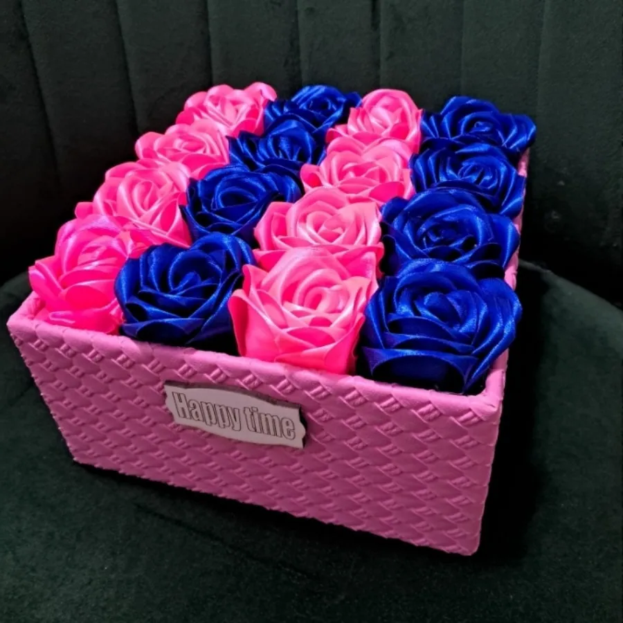 باکس گل رز سرخابی