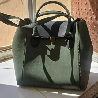 کیف نبوک سبز