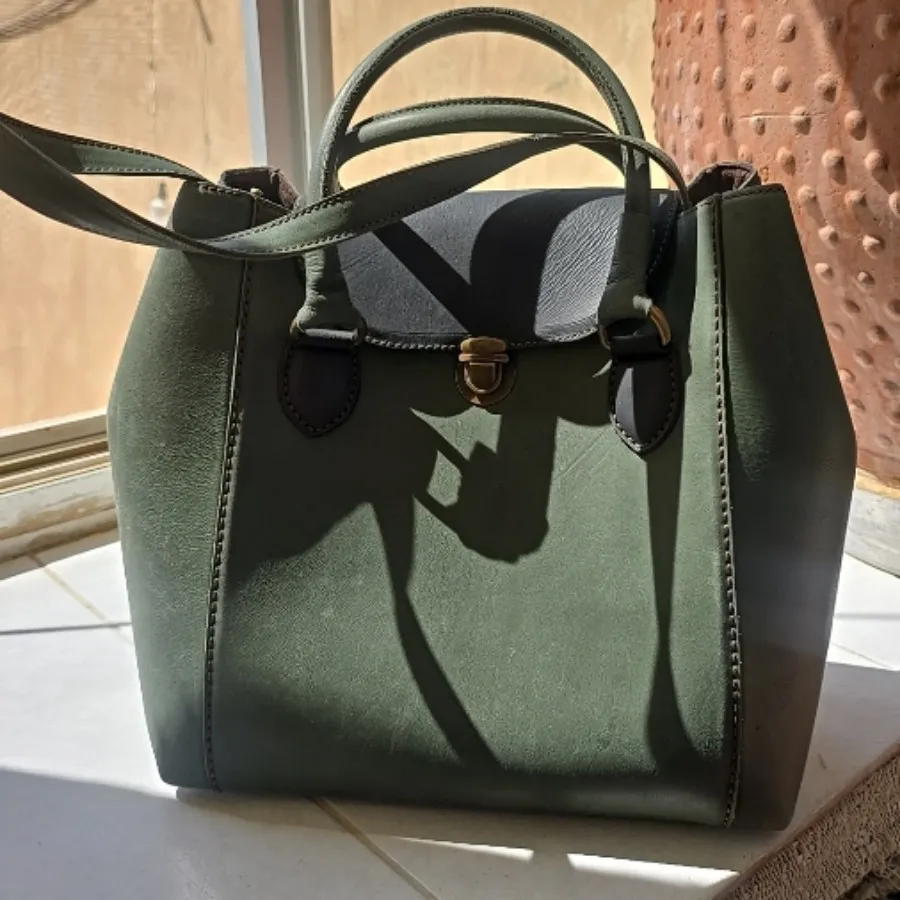 کیف نبوک سبز