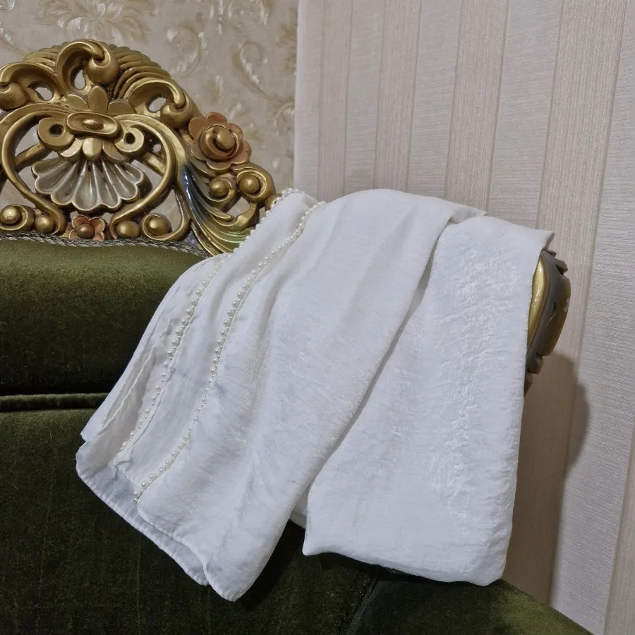 شال سفید ابریشم مرواریدی