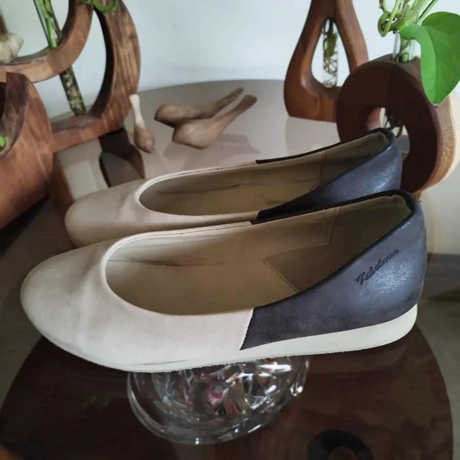 کفش چرم عروسکی