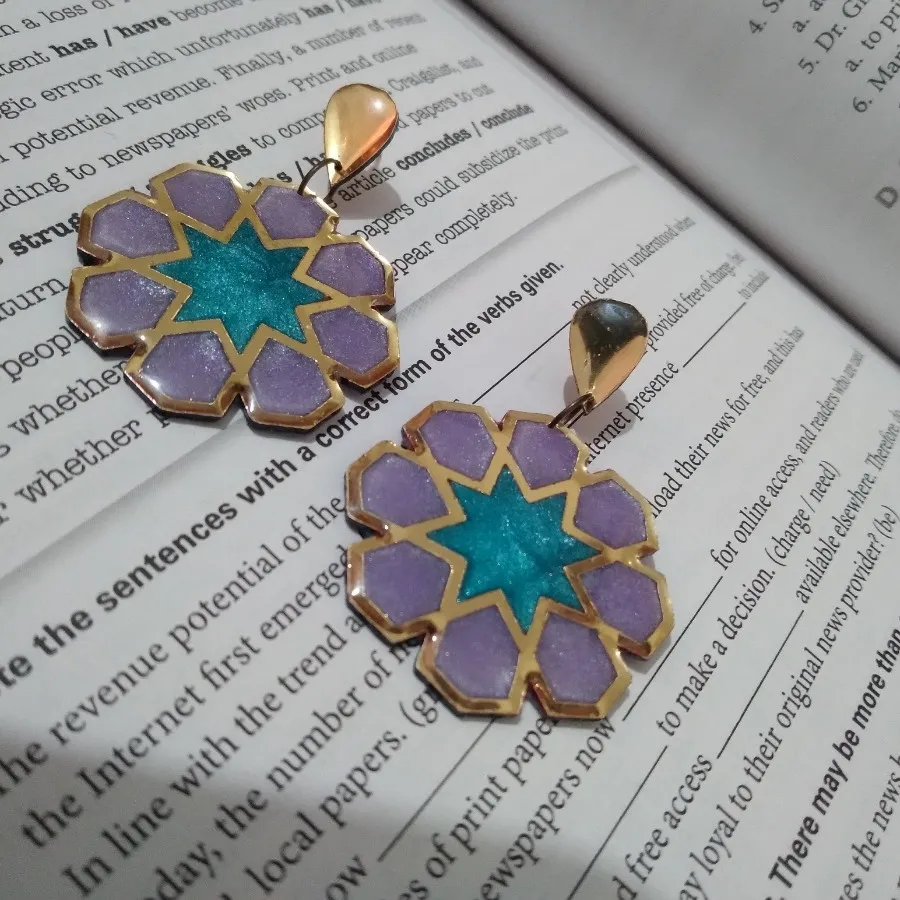 گوشواره رزینی