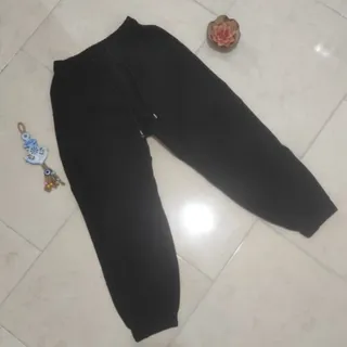 شلوار جاگر مشکی