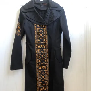 مانتو گلدوزی