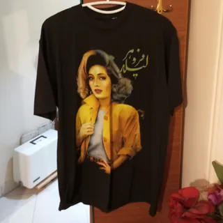 تیشرت لیلا فروهر 44 و 46