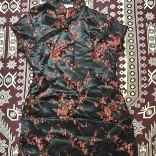 لباس چینی بلند