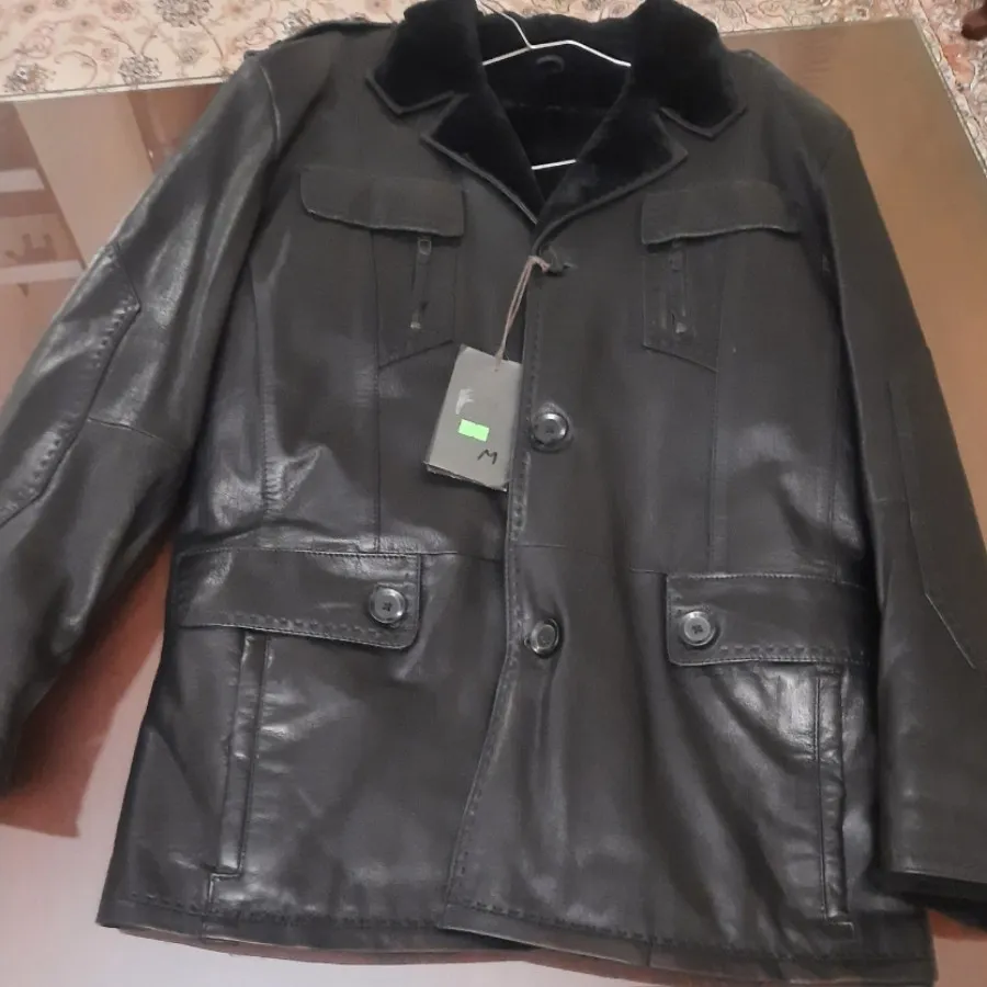 کاپشن چرم طبیعی Tirelli