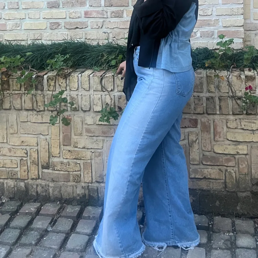 کت و شلوار جین