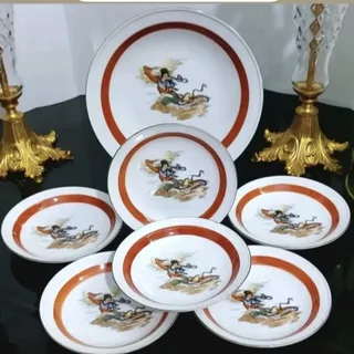 آجیل خوری نیم گود