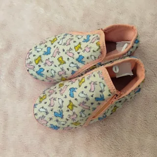 کفش پارچه ای