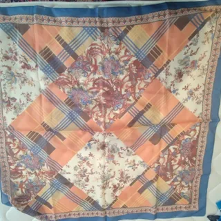 روسری حریر