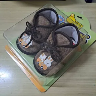 پاپوش نوزاد