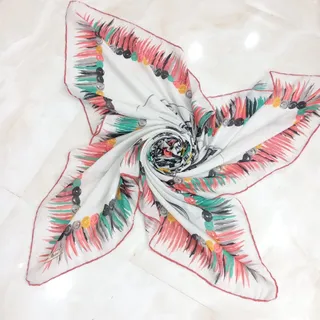 روسری نخی